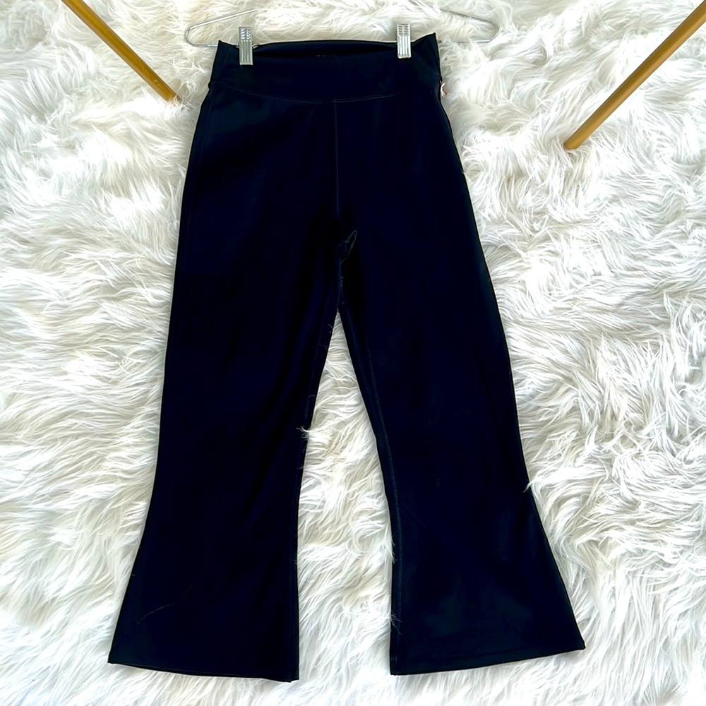 Tavi, High Waisted Crop Flare